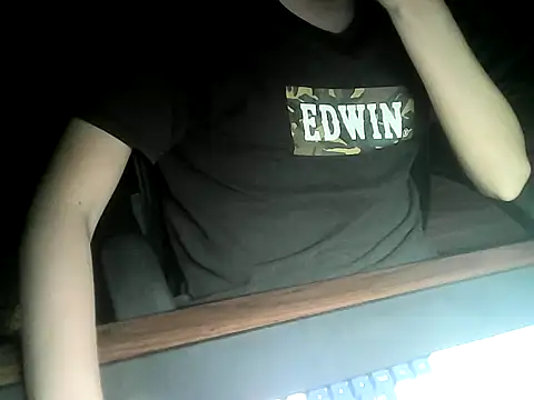 Ryan67533 online show from April 2026 07:04:01 AM