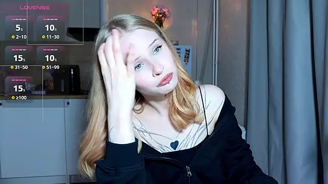 lisa barbie online show from April 2026 07:07:02 PM