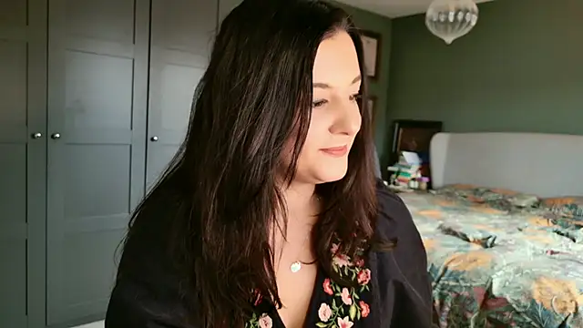 flatwhite0 online show from February 2026 12:15:01 PM