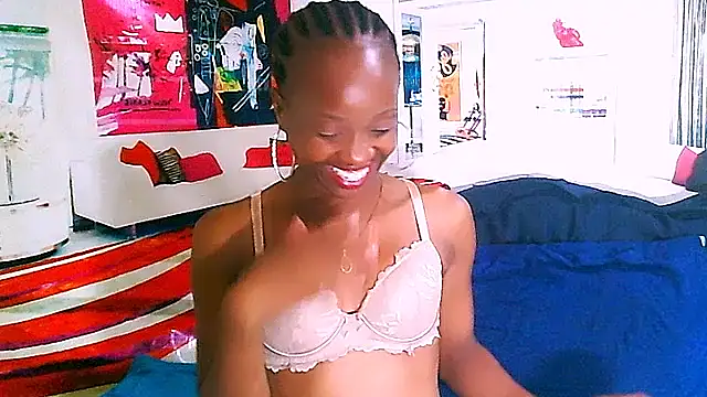 Snapshot of EbonyCreamy69 chatting on January 2025 11:52:02 PM EbonyCreamy69 online show from January 2025 11:52:02 PM