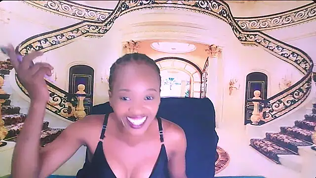 Snapshot of EbonyCreamy69 chatting on January 2025 06:35:01 PM EbonyCreamy69 online show from January 2025 06:35:01 PM