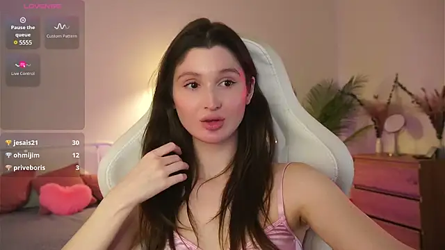 Snapshot of tender_babyy chatting on March 2025 01:40:02 PM tender babyy online show from March 2025 01:40:02 PM