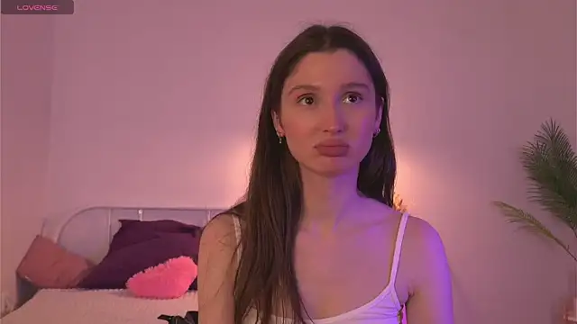 Snapshot of tender_babyy chatting on September 2025 12:43:02 PM tender babyy online show from September 2025 12:43:02 PM