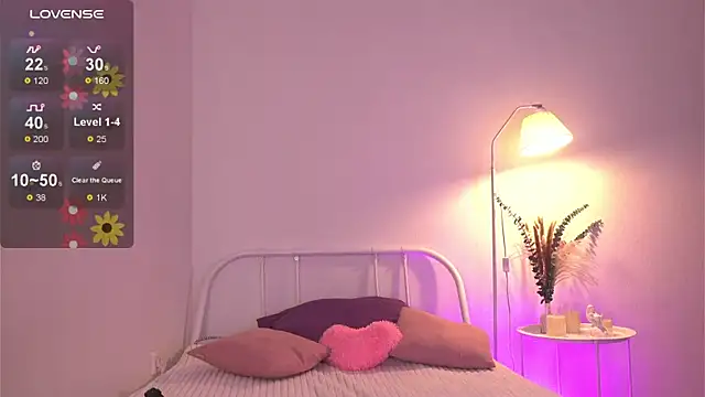 Snapshot of tender_babyy chatting on October 2025 12:46:01 PM tender babyy online show from October 2025 12:46:01 PM