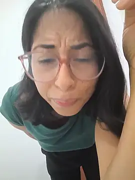 Snapshot of MirandaSingle chatting on July 2026 07:49:02 PM MirandaSingle online show from July 2026 07:49:02 PM