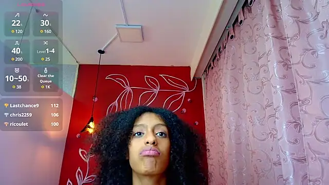 Zia Green online show from March 2025 10:16:01 PM