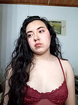 Emi chik online show from November 2025 11:02:02 AM