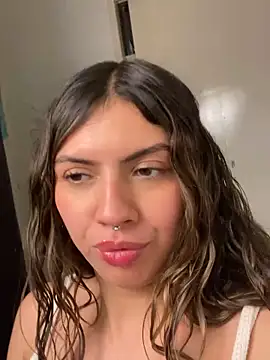 Argentiiniita online show from December 2025 11:10:02 PM