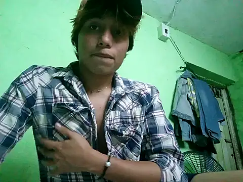 ruygw online show from December 2024 09:02:02 AM