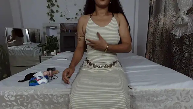 Snapshot of jenny-ki-bella chatting on June 2026 04:13:02 AM jenny-ki-bella online show from June 2026 04:13:02 AM