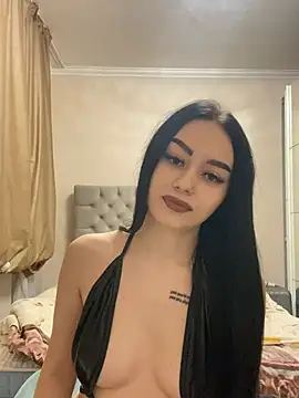 Snapshot of Gya_Rue chatting on January 2025 03:51:01 PM Gya Rue online show from January 2025 03:51:01 PM