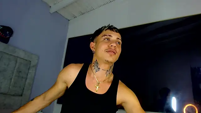 HannibalLester online show from March 2025 07:48:01 PM