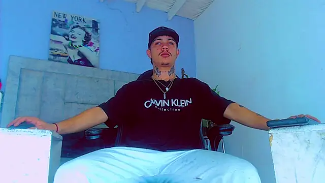 HannibalLester online show from October 2025 12:23:02 PM