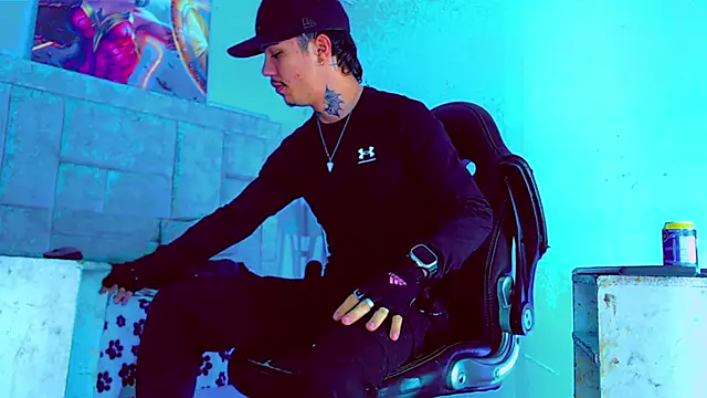 HannibalLester online show from October 2025 03:29:01 AM