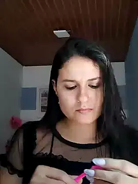 Snapshot of elena_jonees chatting on February 2025 06:33:01 PM elena jonees online show from February 2025 06:33:01 PM