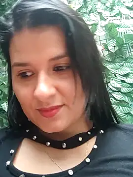 elena jonees online show from November 2025 08:57:01 PM