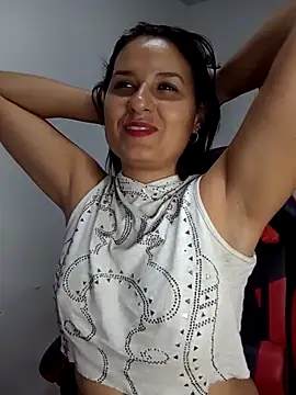 elena jonees online show from February 2026 08:58:01 PM