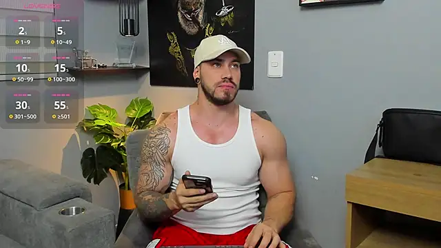 Giorgio-Leone online show from October 2025 11:51:02 PM