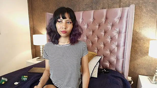 Snapshot of Akane_Uwu chatting on February 2025 04:00:02 PM Akane Uwu online show from February 2025 04:00:02 PM