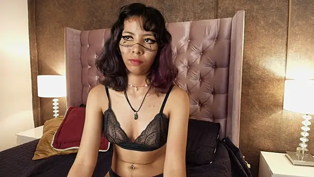 Snapshot of Akane_Uwu chatting on February 2025 07:17:02 PM Akane Uwu online show from February 2025 07:17:02 PM