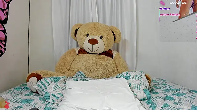 sweet amalia4 online show from September 2025 08:43:01 PM