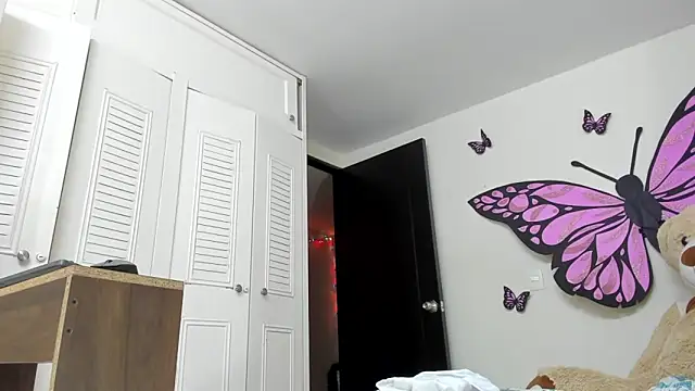 sweet amalia4 online show from November 2025 03:43:02 AM