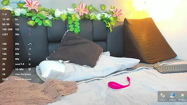 Hannah williams1 online show from January 2025 03:17:02 AM