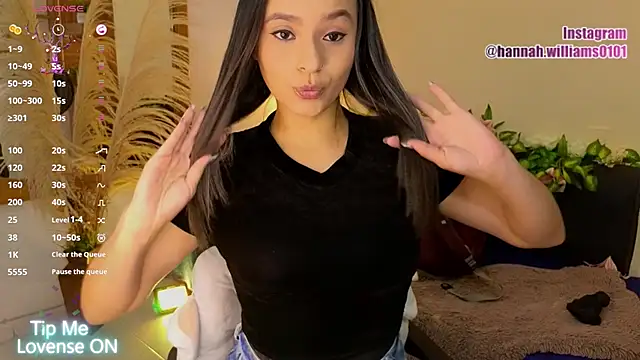 Hannah williams1 online show from November 2025 08:25:02 PM