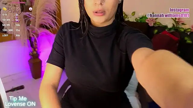 Hannah williams1 online show from November 2025 12:21:02 AM