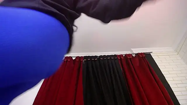 Snapshot of NYX1126 chatting on February 2026 12:10:01 PM NYX1126 online show from February 2026 12:10:01 PM