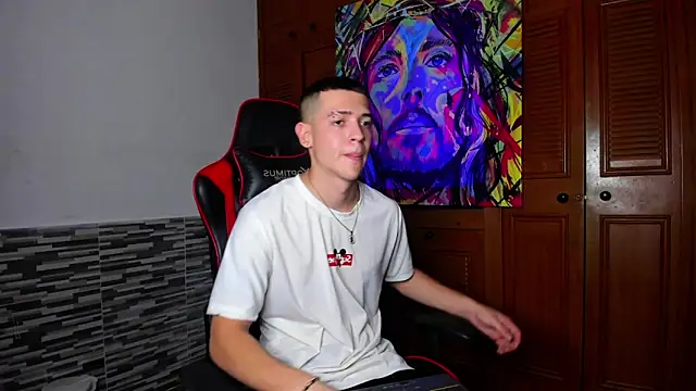 Dimitri higth420 online show from February 2025 10:50:02 PM