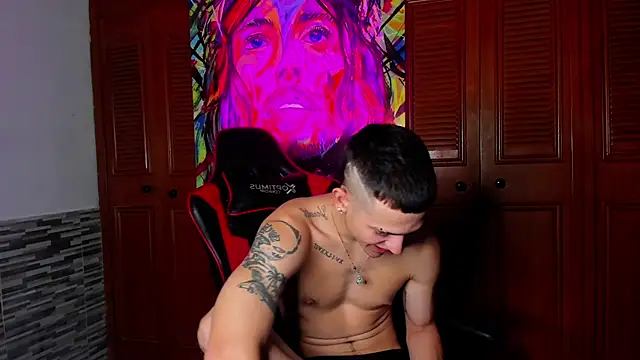 Dimitri higth420 online show from March 2025 06:59:02 AM