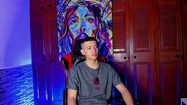 Dimitri higth420 online show from March 2025 01:43:02 AM