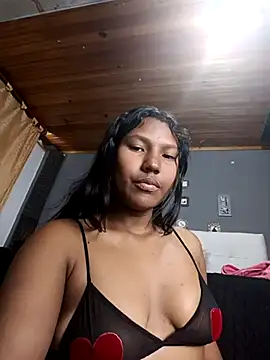 AnnieScott  online show from March 2025 03:39:02 PM