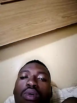 Snapshot of zipeqengeshe21 chatting on December 2024 10:15:02 PM zipeqengeshe21 online show from December 2024 10:15:02 PM