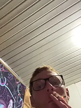 luv2cum7491 online show from October 2025 12:52:01 AM