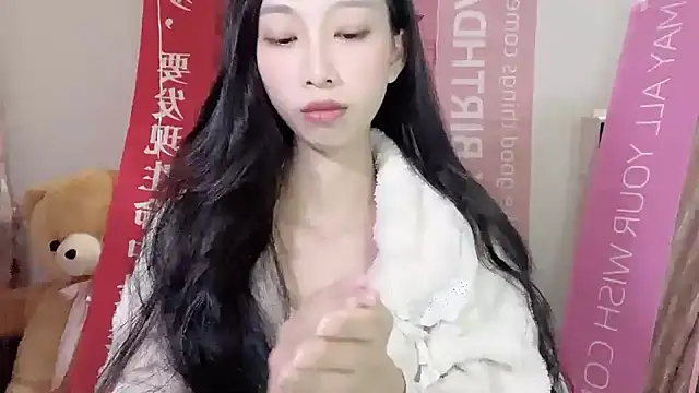 Snapshot of Lili-2 chatting on December 2024 01:31:02 PM Lili-2 online show from December 2024 01:31:02 PM