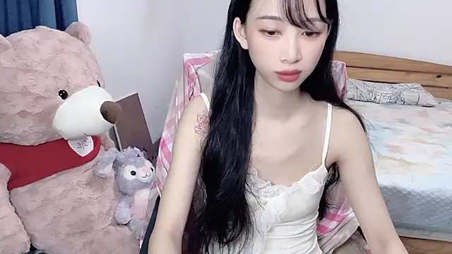 Snapshot of Lili-2 chatting on September 2025 03:02:01 PM Lili-2 online show from September 2025 03:02:01 PM