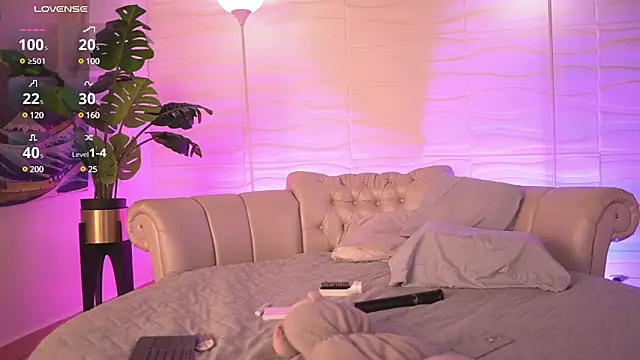 Dear Morgan online show from February 2025 09:43:02 PM