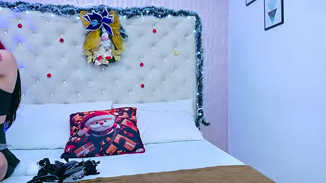 Derieri D online show from December 2025 06:36:02 PM