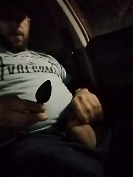 Snapshot of axelongshaft69 chatting on December 2024 02:28:01 AM axelongshaft69 online show from December 2024 02:28:01 AM