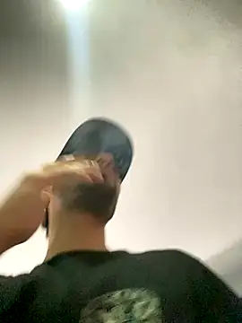 Jestebanano online show from September 2025 12:42:02 PM