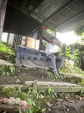 Jestebanano online show from April 2026 12:08:02 PM