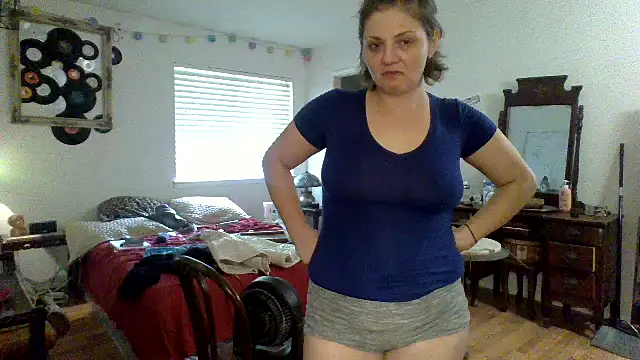 sophiarica online show from April 2026 10:59:01 PM