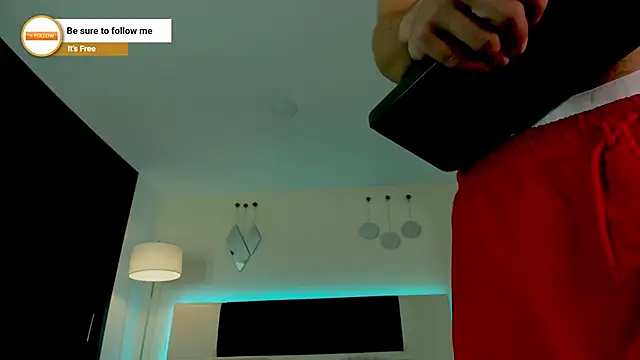 MattDevon online show from November 2025 04:15:01 AM