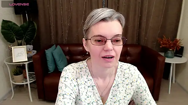 Cutie Erikaa1 online show from January 2025 02:33:02 AM