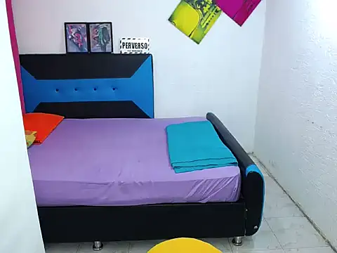 Snapshot of pitbullveryhot chatting on December 2024 09:50:02 AM pitbullveryhot online show from December 2024 09:50:02 AM