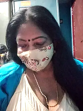 maniisha online show from April 2026 04:32:02 PM