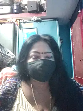 Snapshot of maniisha chatting on June 2026 08:07:02 AM maniisha online show from June 2026 08:07:02 AM