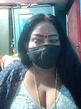 Snapshot of maniisha chatting on July 2026 04:35:02 PM maniisha online show from July 2026 04:35:02 PM